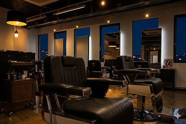 @110barbershop博多店　メンズカット/フェード/眉毛/理容室(ワンワンオー バーバー ショップ ハカタテン　メンズカット　フェード　マユゲ　リヨウシツ)