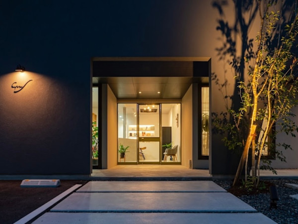 GruS 【グルス】(グルス)