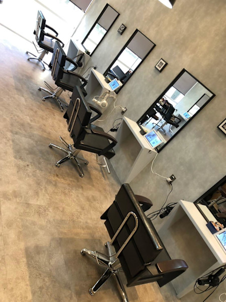 Agu hair luminous 千里丘イズミヤ前店(アグ ヘアー ルミナス センリオカイズミヤマエテン)