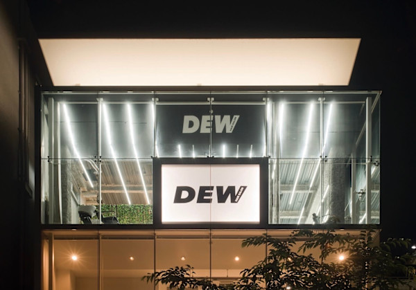 メンズサロン DEW 栄(メンズサロン デュー サカエ)
