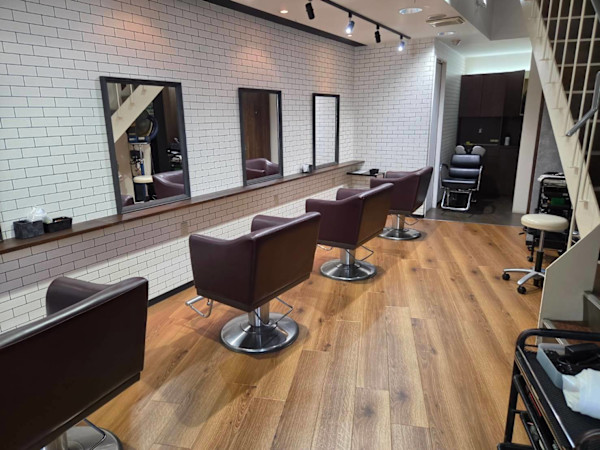 sleek 吹田店(スリーク)