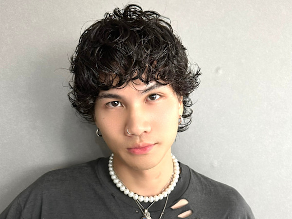 Men's salon ONE's NAGOYA メンズパーマ/メンズカット/眉毛/名古屋栄店(メンズサロンワンズナゴヤ メンズパーマ メンズカット マユゲ ナゴヤサカエテン)