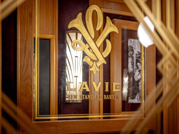 LAVIE NEW STANDARD BARBER横浜店 別邸(ラヴィニュースタンダードバーバーヨコハマテン　ベッテイ)