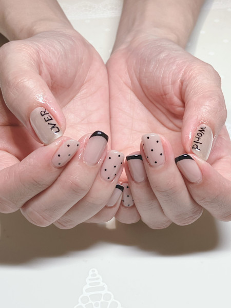 Nail Salon Mahalo 横浜四季の森フォレオ店(ネイルサロンマハロ)