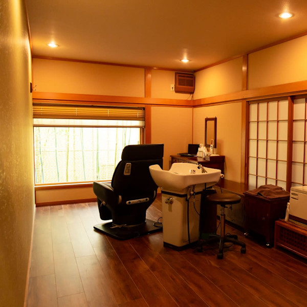 ヘッドスパ専門店 桧 spa hinoki(ヘッドスパセンモンテン スパヒノキ)
