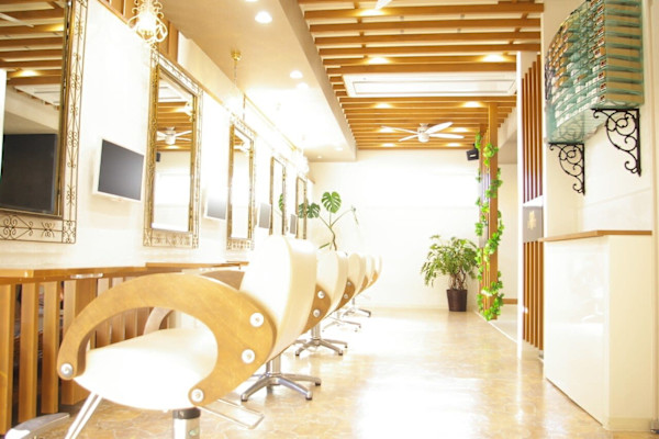hair&life HEART(ヘアーアンドライフ　ハート)
