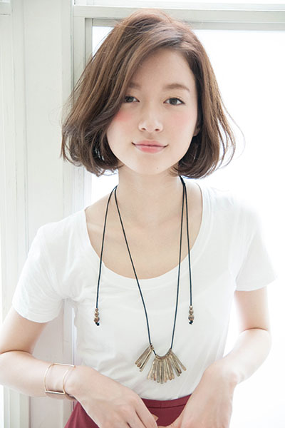 mahae RUDDER【マフェラダー】のスタイル紹介。ふんわりワンレングスボブ