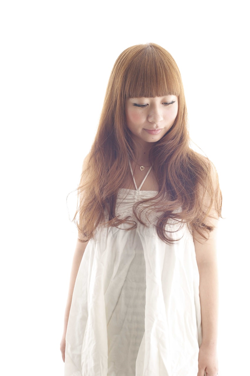 NOA【ノア】のスタイル紹介。パーマ＋カラー＋トリートメント