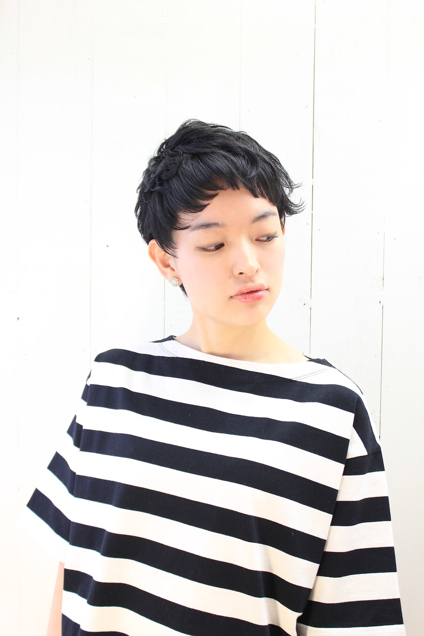 collina【コリーナ】のスタイル紹介。【collina代官山】黒髪ショート