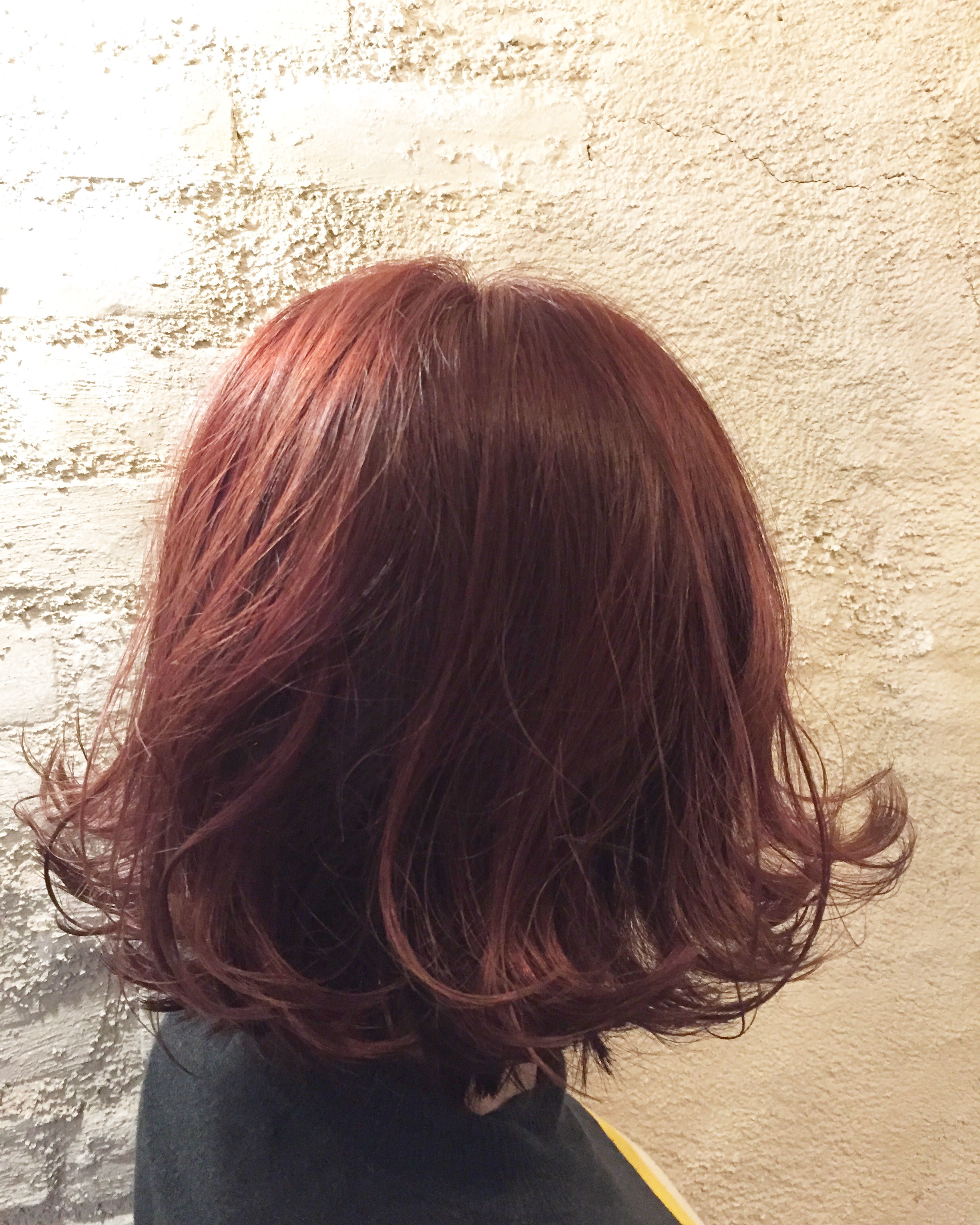 AKALA HAIR～Laule'a～【アカラヘアー ラウレア】のスタイル紹介。外ハネエアリーボブ