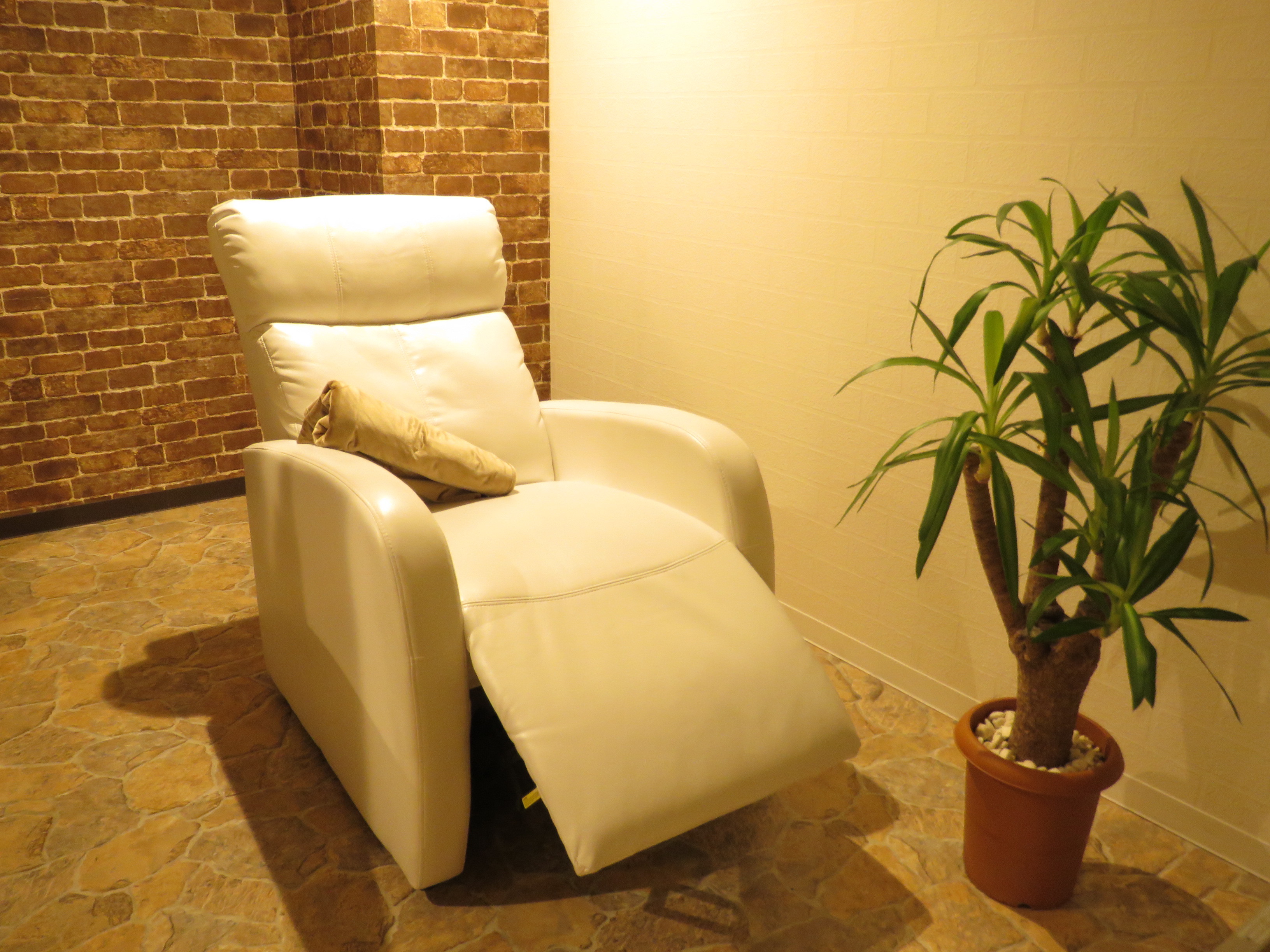 Beauty Salon Rexy アイラッシュ ビューティサロンレクシー 新宿区 まつ毛サロン Sakuria サクリア