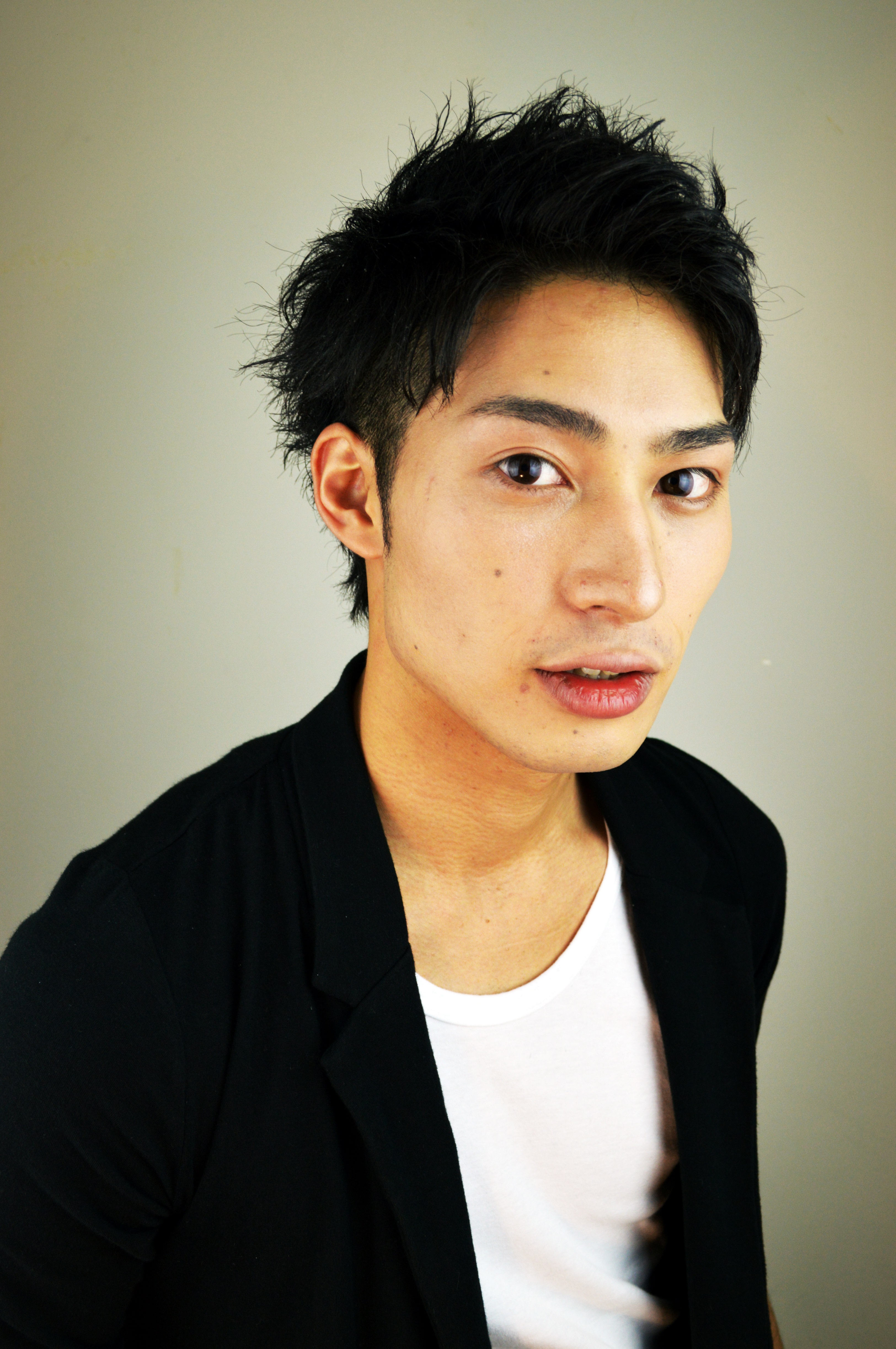 SIECLE hair&spa 渋谷店【シエクルヘアーアンドスパシブヤテン】のスタイル紹介。好感度☆　2ブロック×ショート