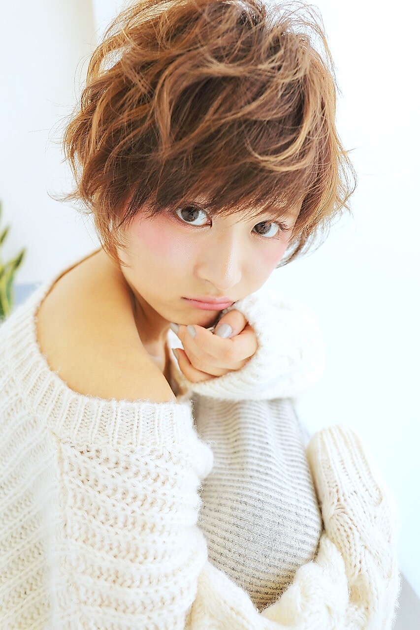 hair&color Plaatje 相模大野【ヘアーアンドカラー　プラーチェ　サガミオオノ】のスタイル紹介。【プラーチェ相模大野】　軽さと動きのあるショートボブ