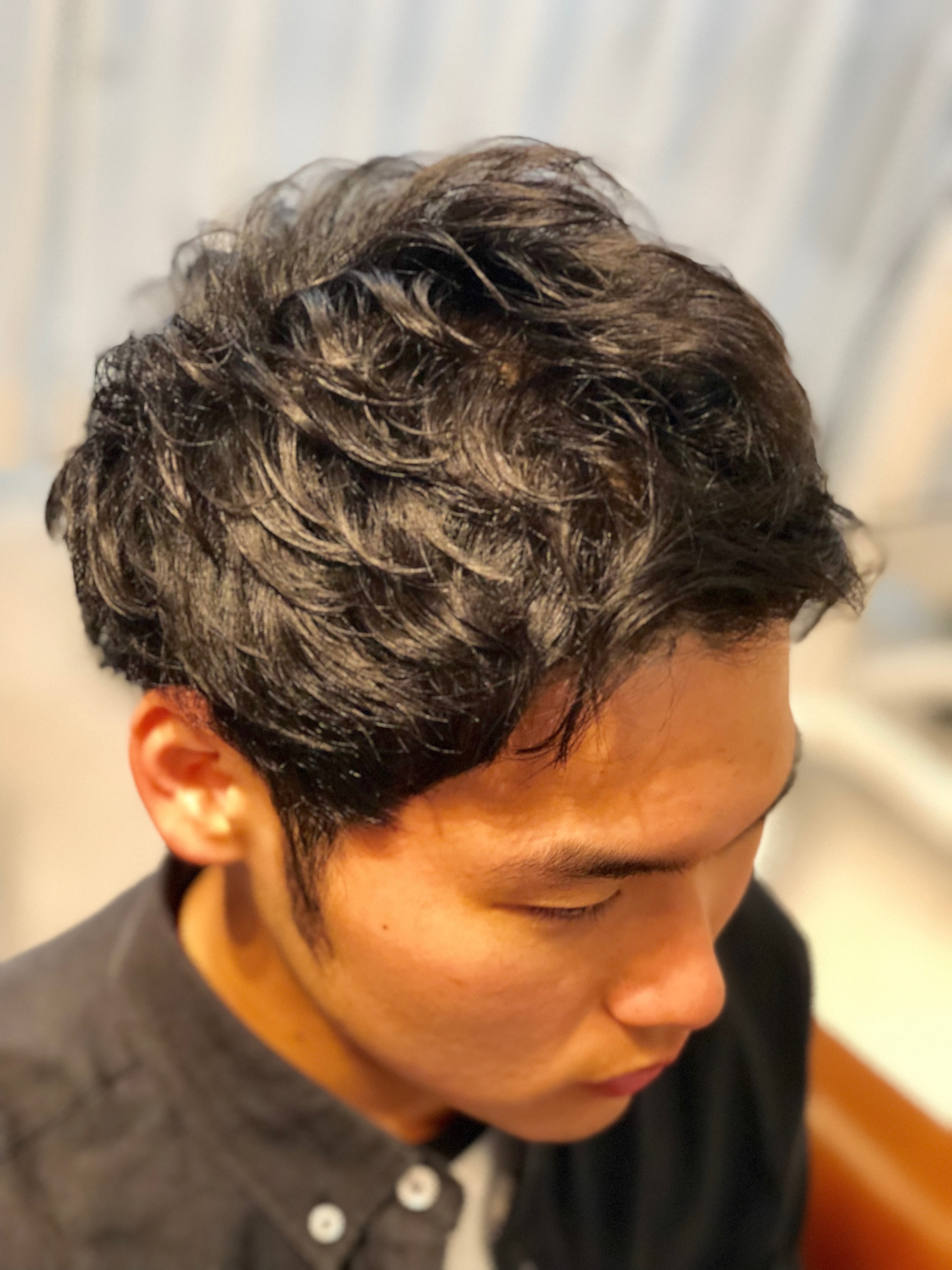 コハク（kohaku）【コハク】のスタイル紹介。【クセ毛を活かす】パーマ風ショート