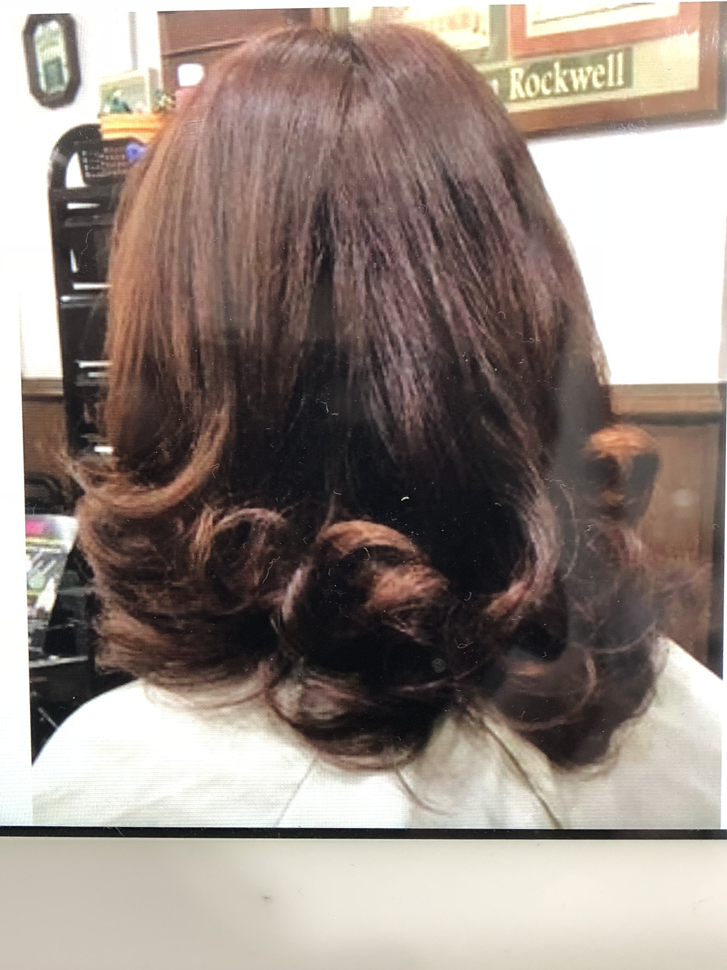 K'S美容室【ケイズビヨウシツ】のスタイル紹介。フェミニン風巻き髪スタイル