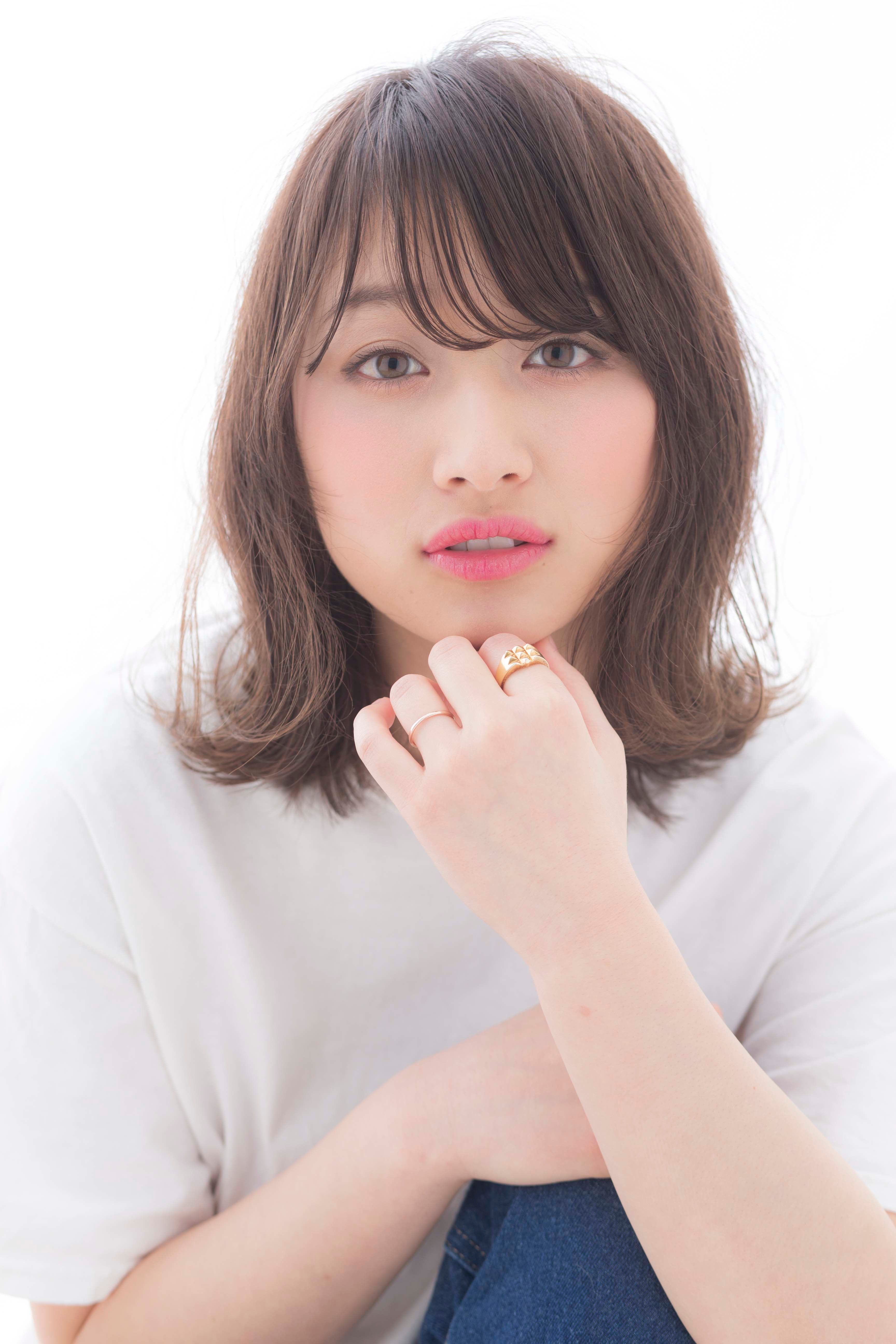 Stilla an【スティラアン】のスタイル紹介。外ハネロブ