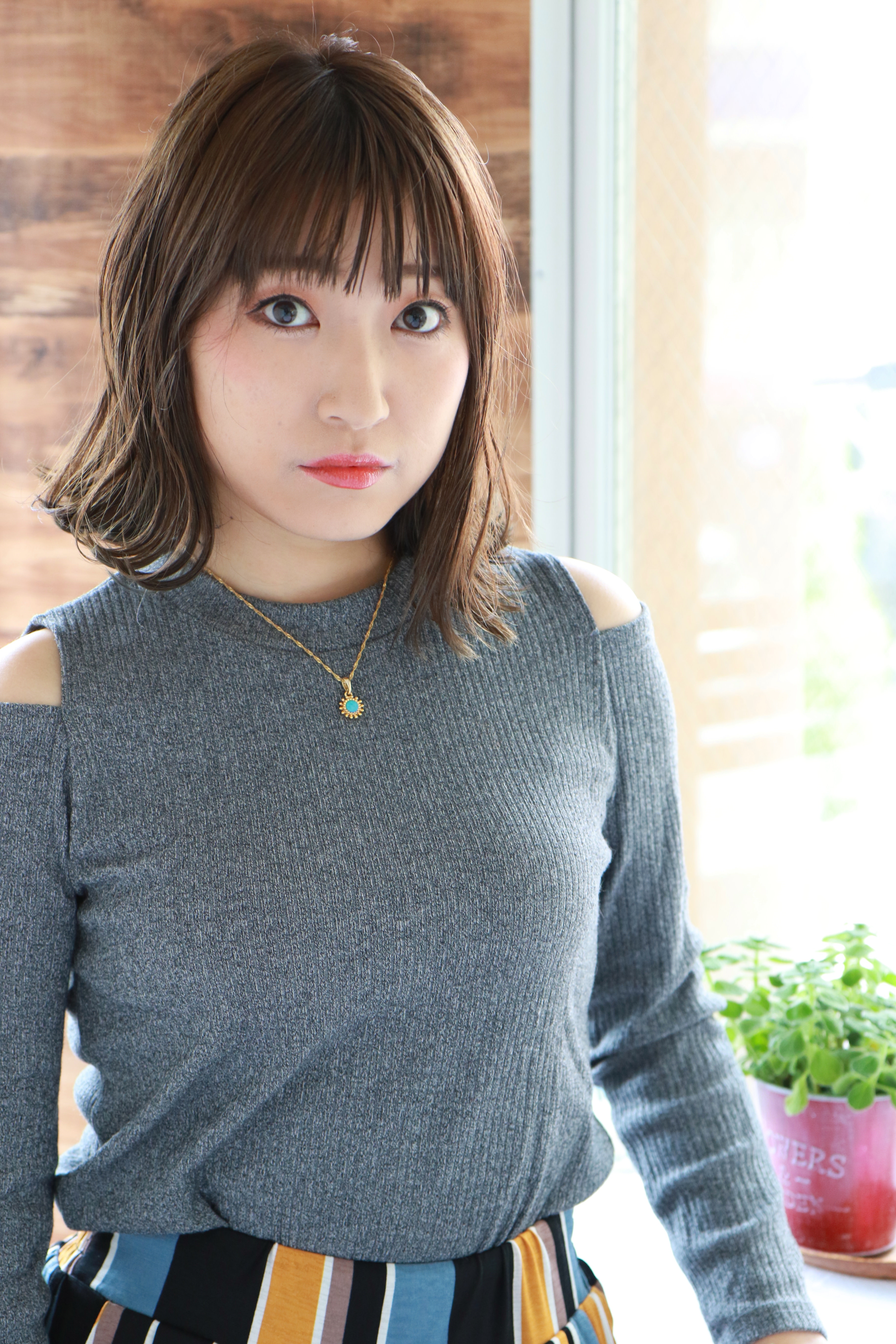 COHAQ KUGENUMA【コハククゲヌマ】のスタイル紹介。外ハネボブ×軽めバング