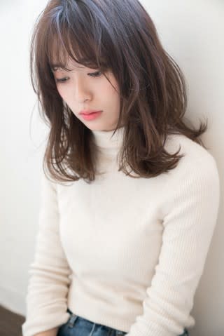 Antica by eleanor【アンティーカバイエレノア】のスタイル紹介。透明感パープルブラウンセミディ