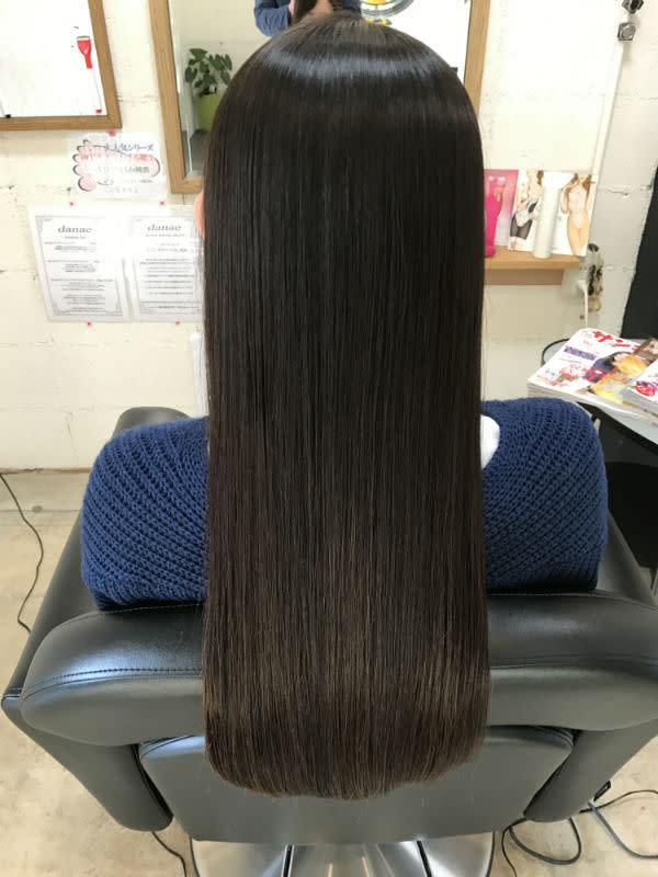 FAMILLE HAIR【ファミーユヘアー】のスタイル紹介。髪質改善スタイル