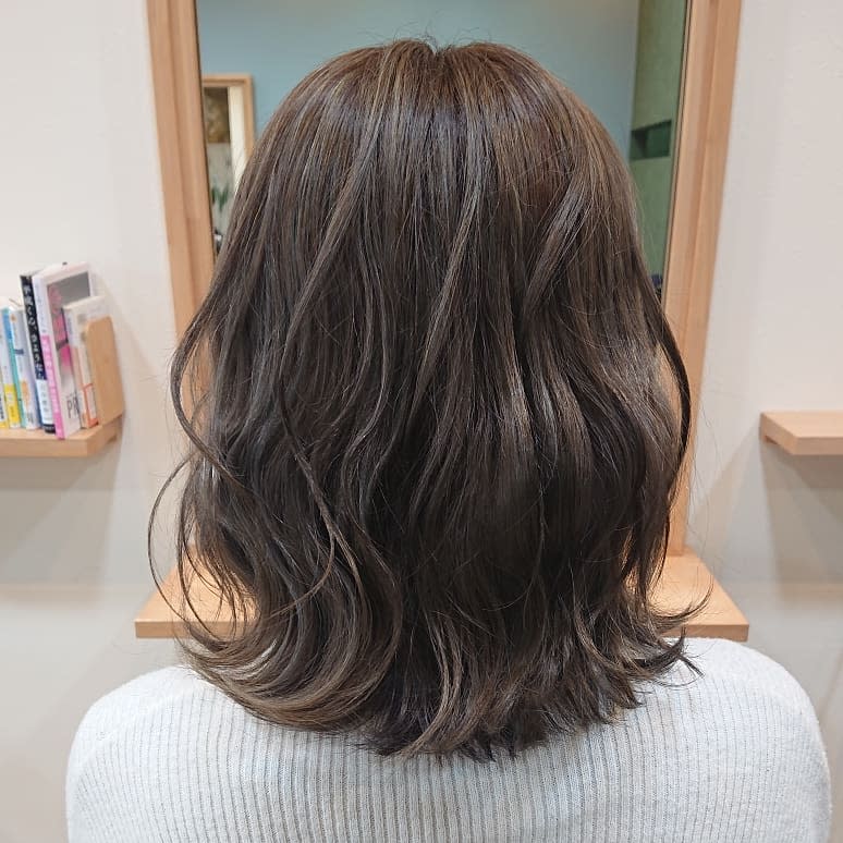 HAIR MAKE MICHI 富田店【ミチ】のスタイル紹介。ミディアムスタイル