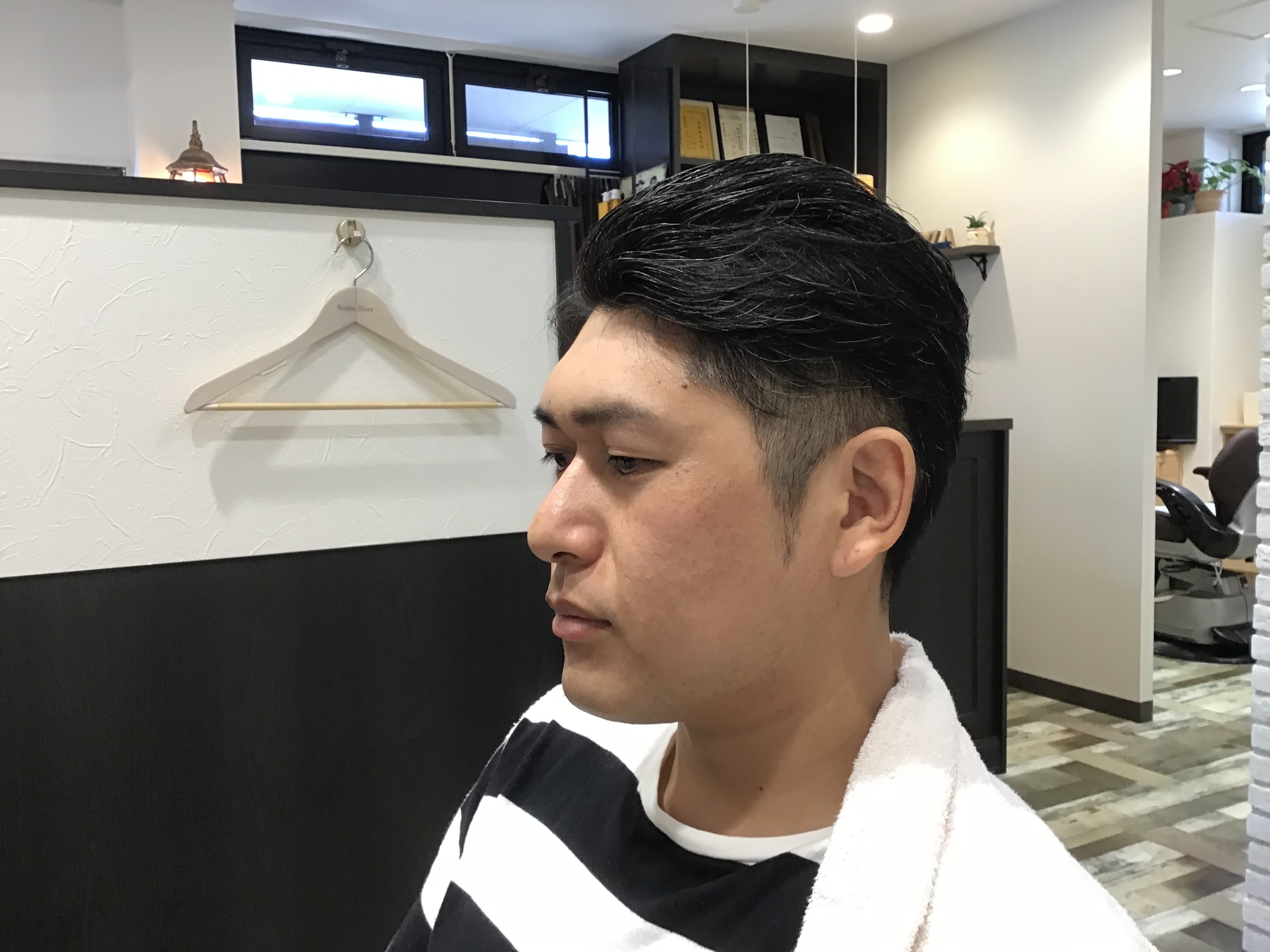 men's hair salon OZA【オーザ】のスタイル紹介。2ブロックのオールバックスタイル