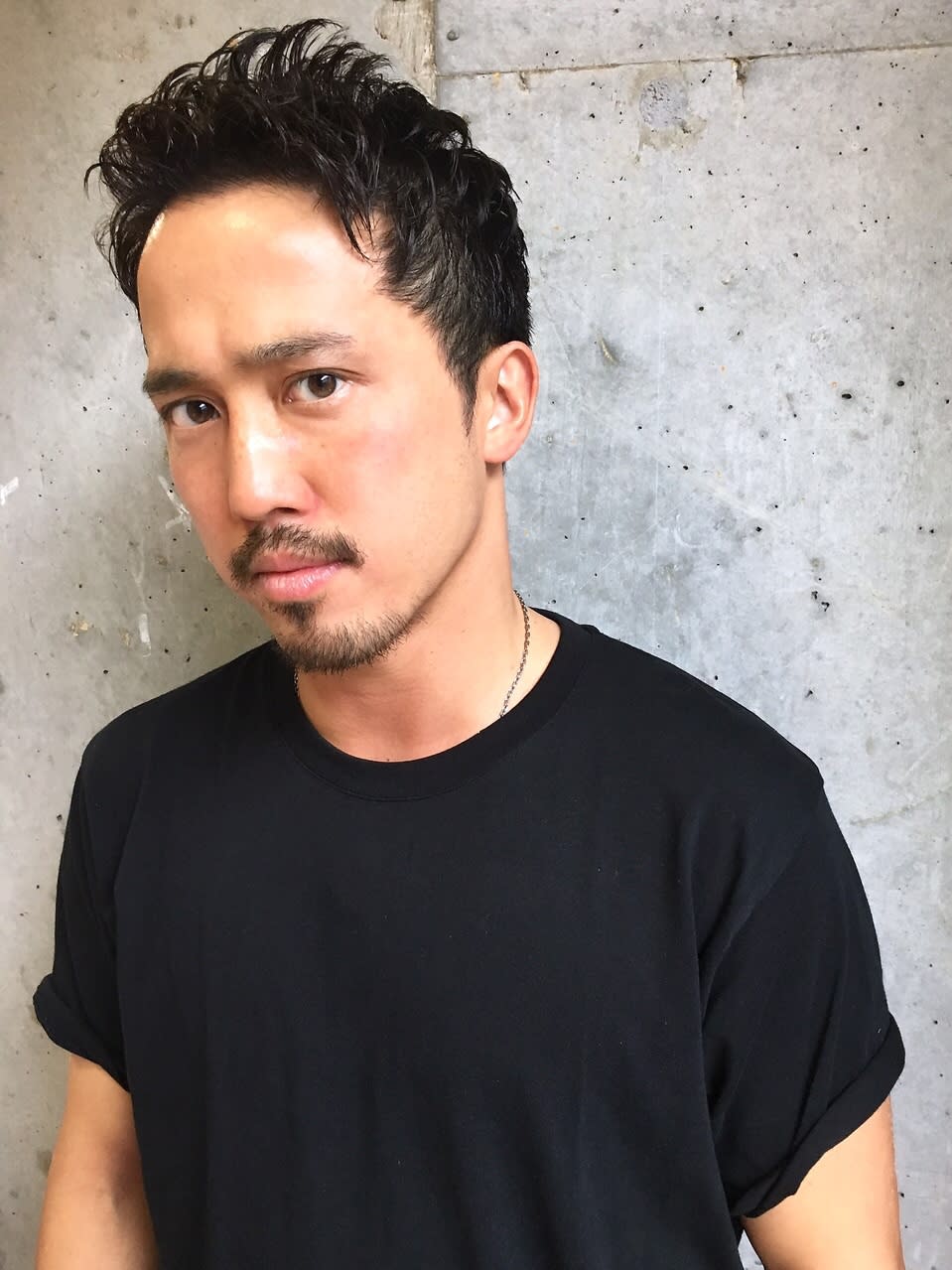 LUXIS THE BACKROOM【ラグシス　ザ　バックルーム】のスタイル紹介。刈り上げショート