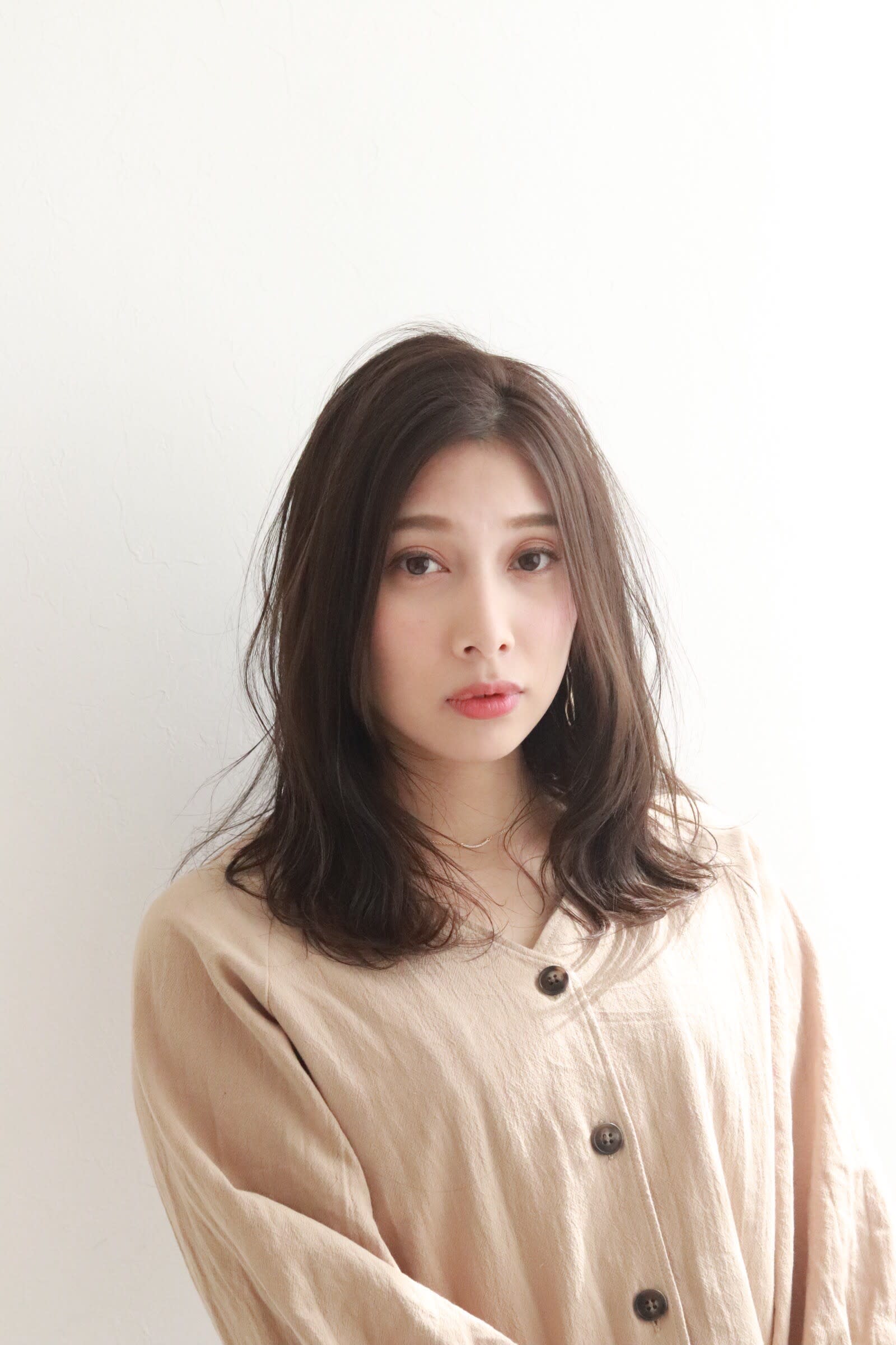 trove by first 富沢店【トゥルーブ バイ ファースト トミザワテン】のスタイル紹介。大人ミディ