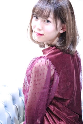 HoLan【ホラン】のスタイル紹介。【HoLan】フェアリーボブxベージュカラー