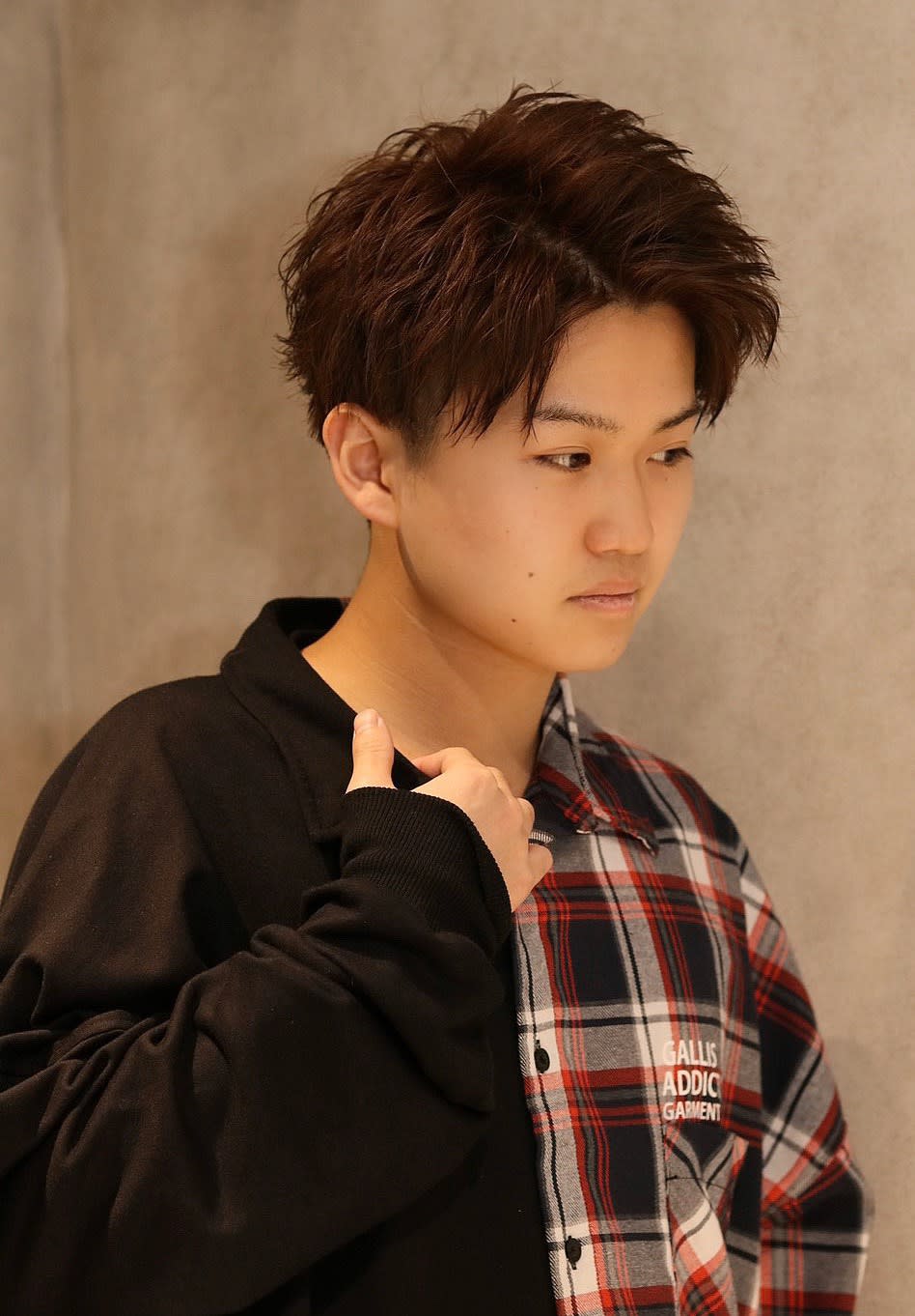 hair salon lujo【ヘアーサロン ルッホ】のスタイル紹介。２ＷＡＹ刈り上げマッシュ