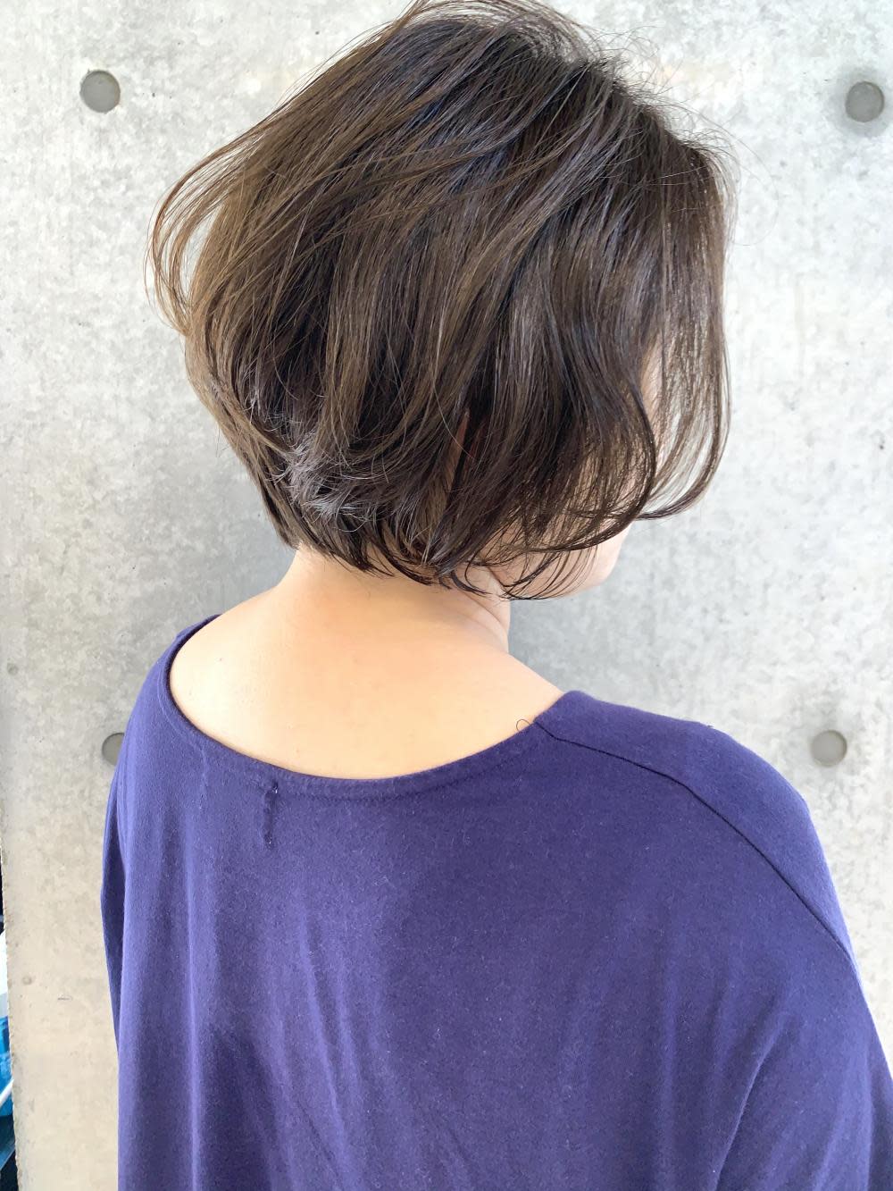 sweep 平尾【スウィープ　ヒラオ】のスタイル紹介。品のある大人のボブスタイル