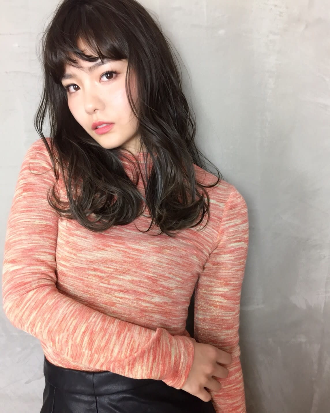 Kuusi【クーシ】のスタイル紹介。アッシュウェーブ【高円寺　東高円寺　新高円寺】