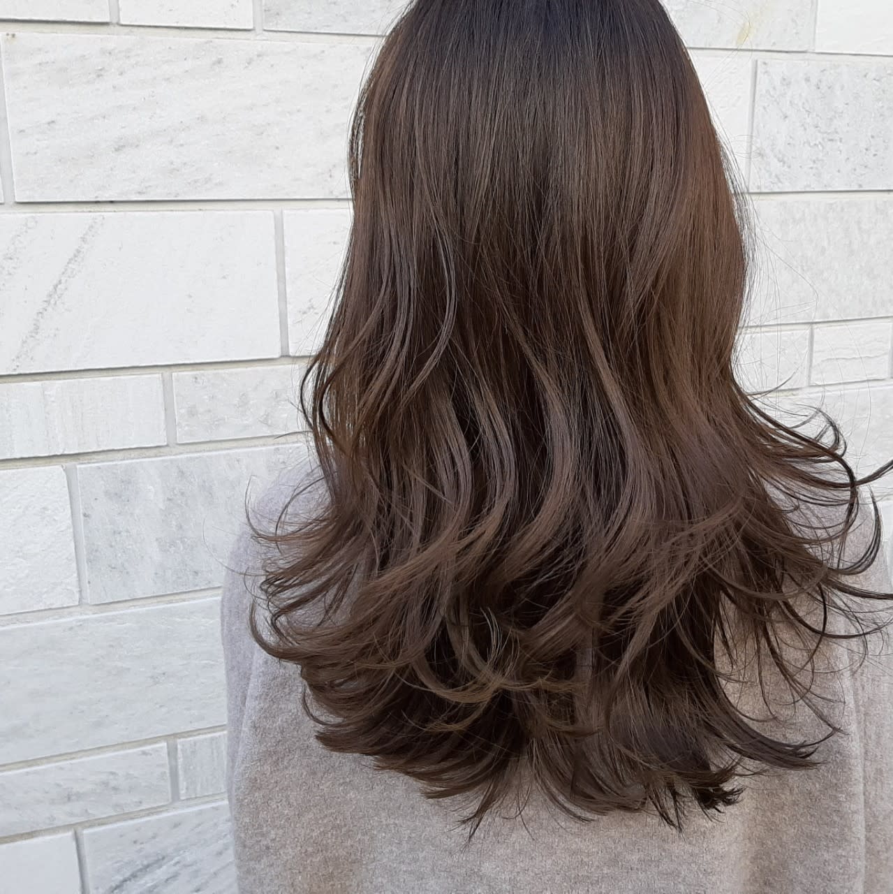 codino【コディーノ】のスタイル紹介。ブルージュカラー