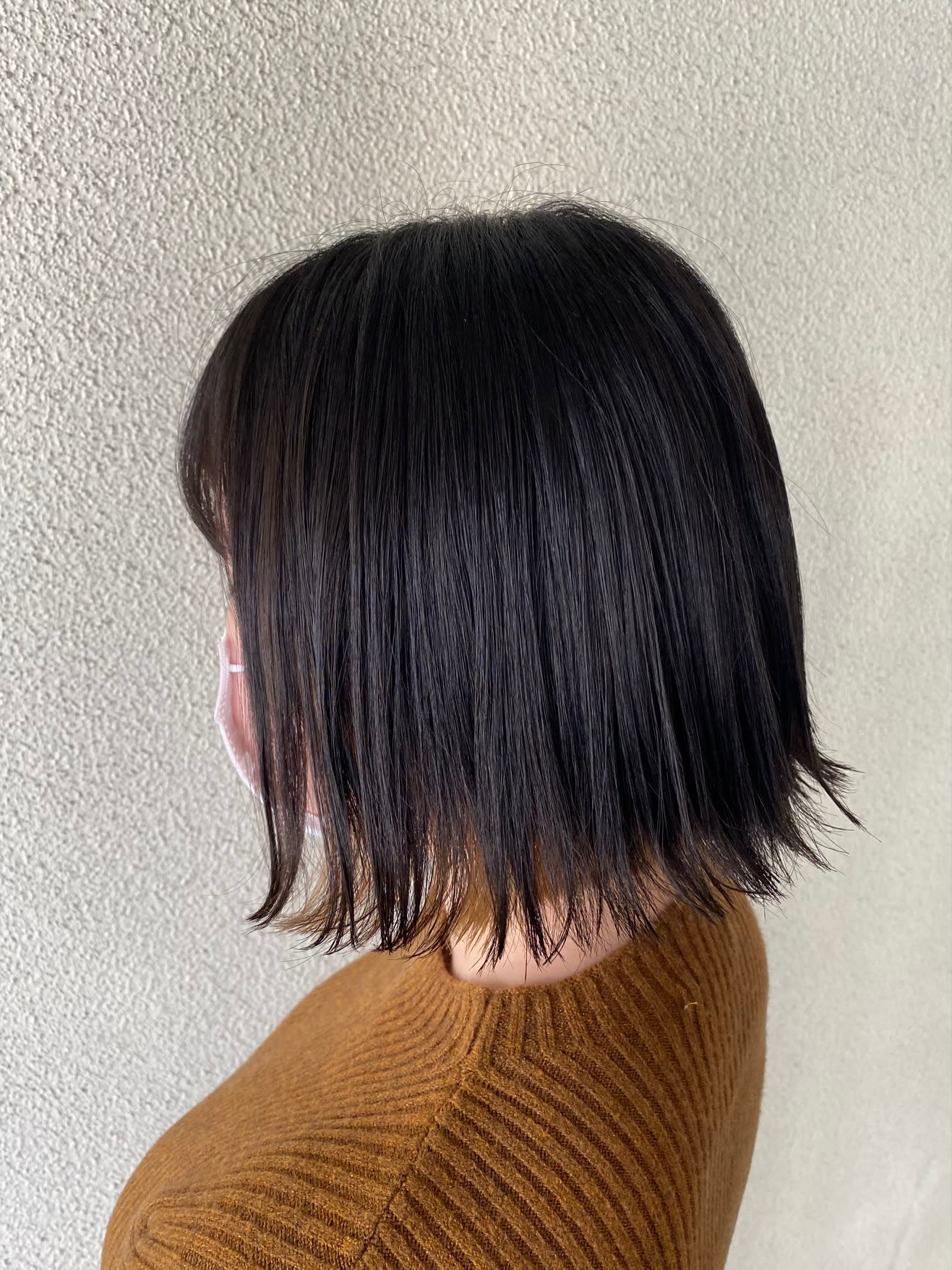 Ash 西荻窪店【アッシュニシオギクボテン】のスタイル紹介。人気の切りっぱなしボブ＊Ash西荻窪