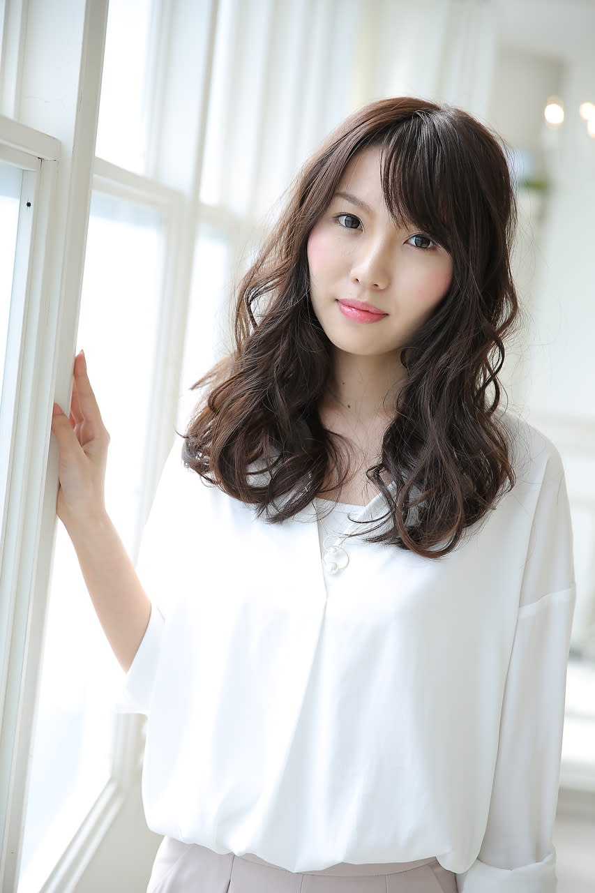 Hair&Make CLEAR【クリアー】のスタイル紹介。ゆるふわ愛されロング