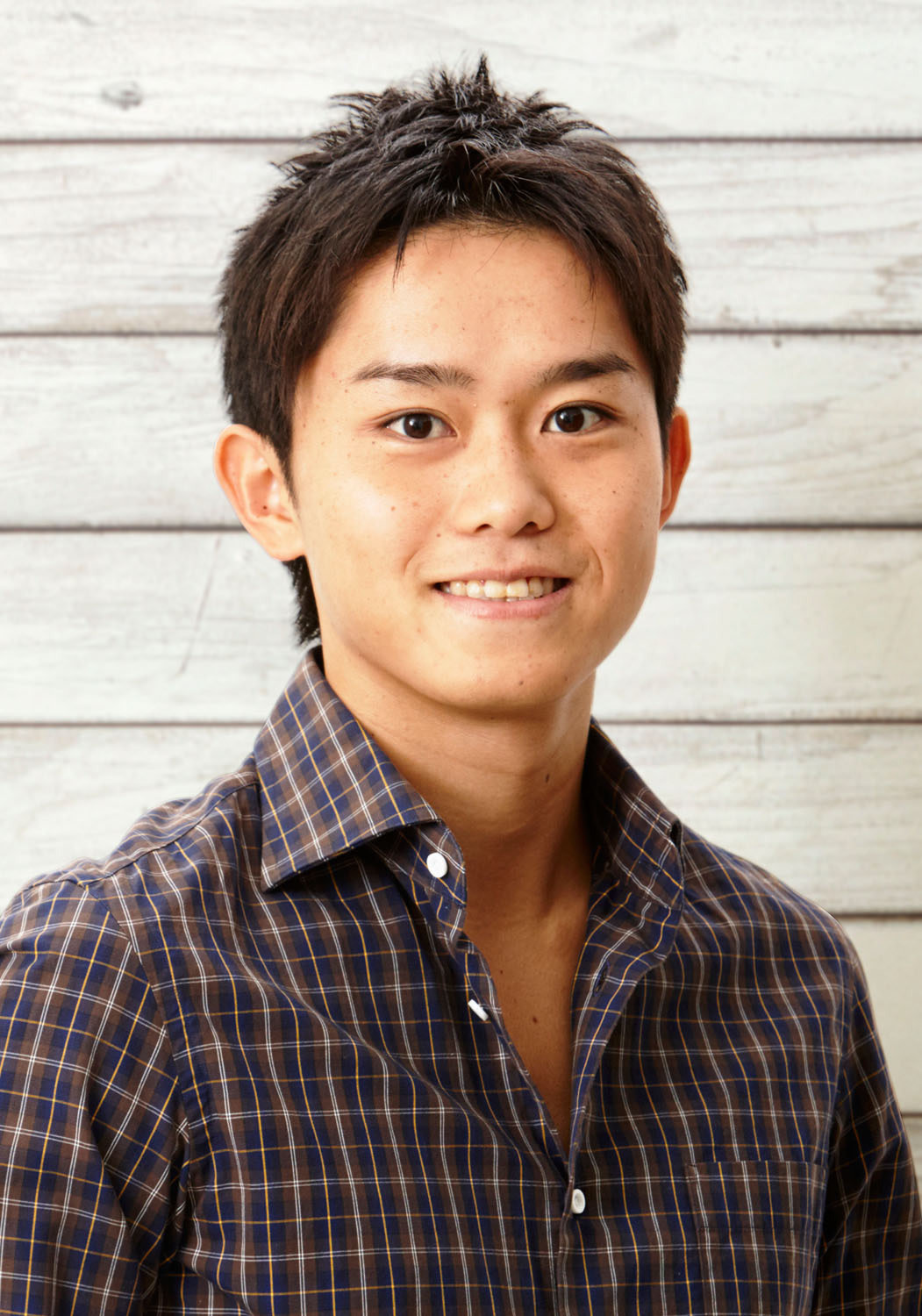 MEN'S WILL by SVENSON 名古屋スタジオ【メンズウィル バイ スヴェンソン】のスタイル紹介。アップバングショート