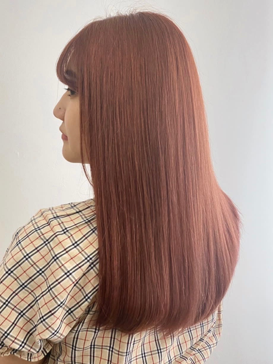aDALil 川越【アダリル　カワゴエ】のスタイル紹介。ピンクベージュ　ブリーチ1回オンカラー　アダリル川越