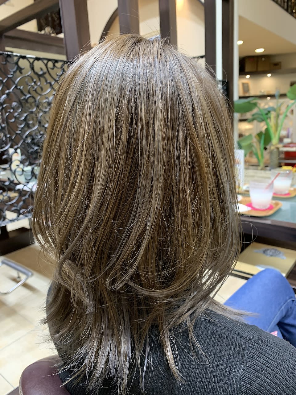 ロイヤルMC【ロイヤルエムシー】のスタイル紹介。ネオウルフ