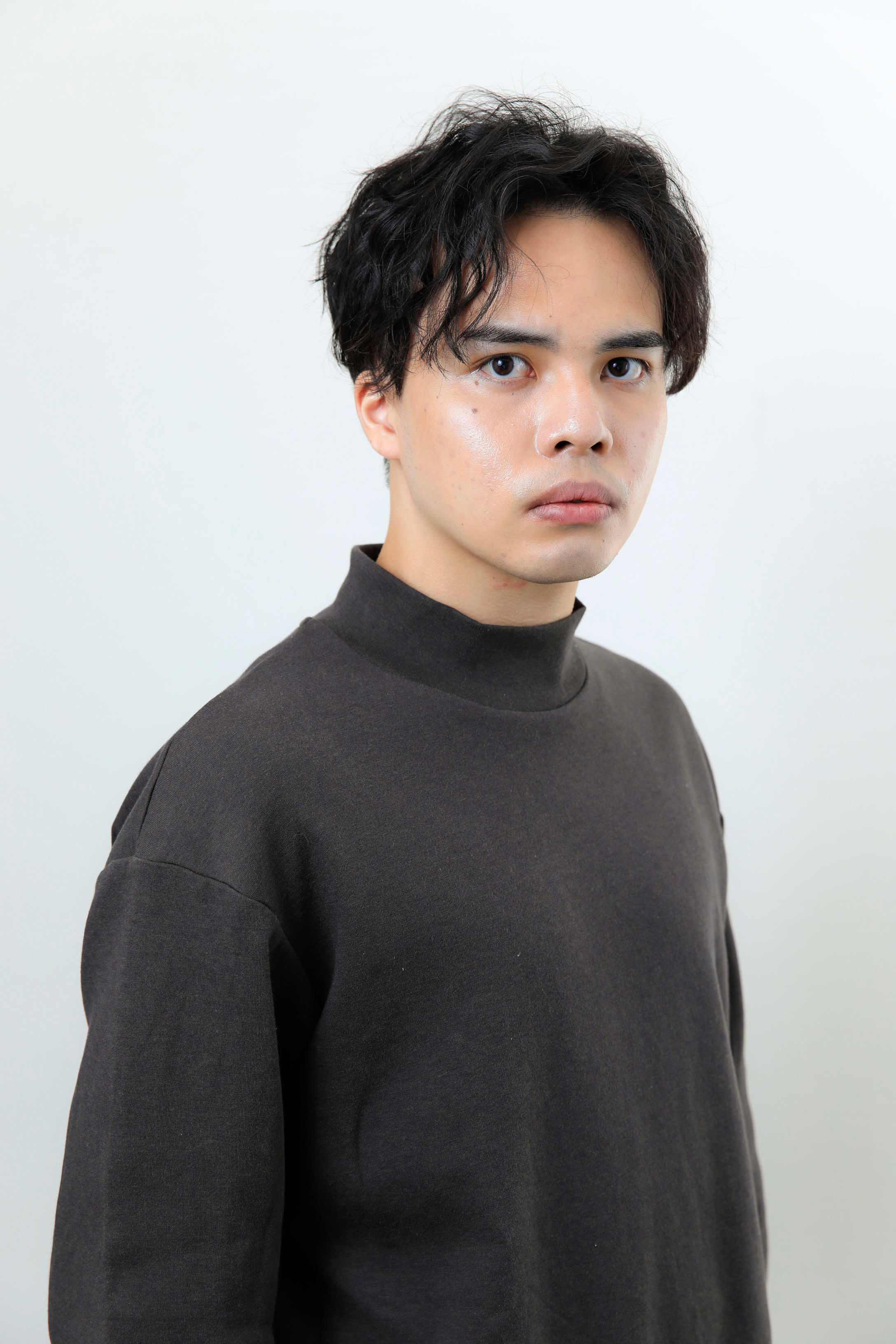 MEN'S WILL by SVENSON 名古屋スタジオ【メンズウィル バイ スヴェンソン】のスタイル紹介。色気抜群！ナチュラルミディアムショート