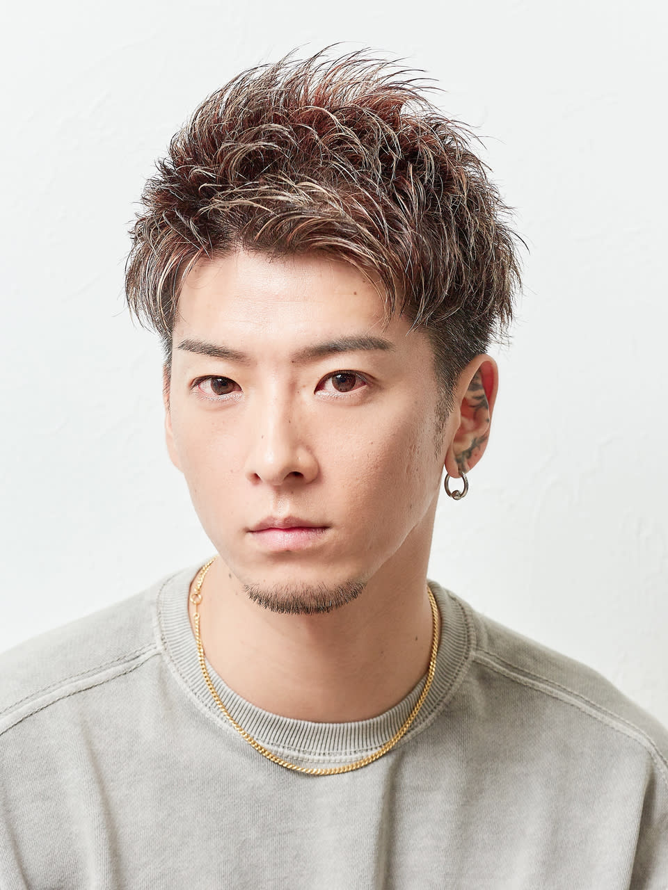 ネクサス田町店【ネクサスタマチテン】のスタイル紹介。男らしいアップバングショート