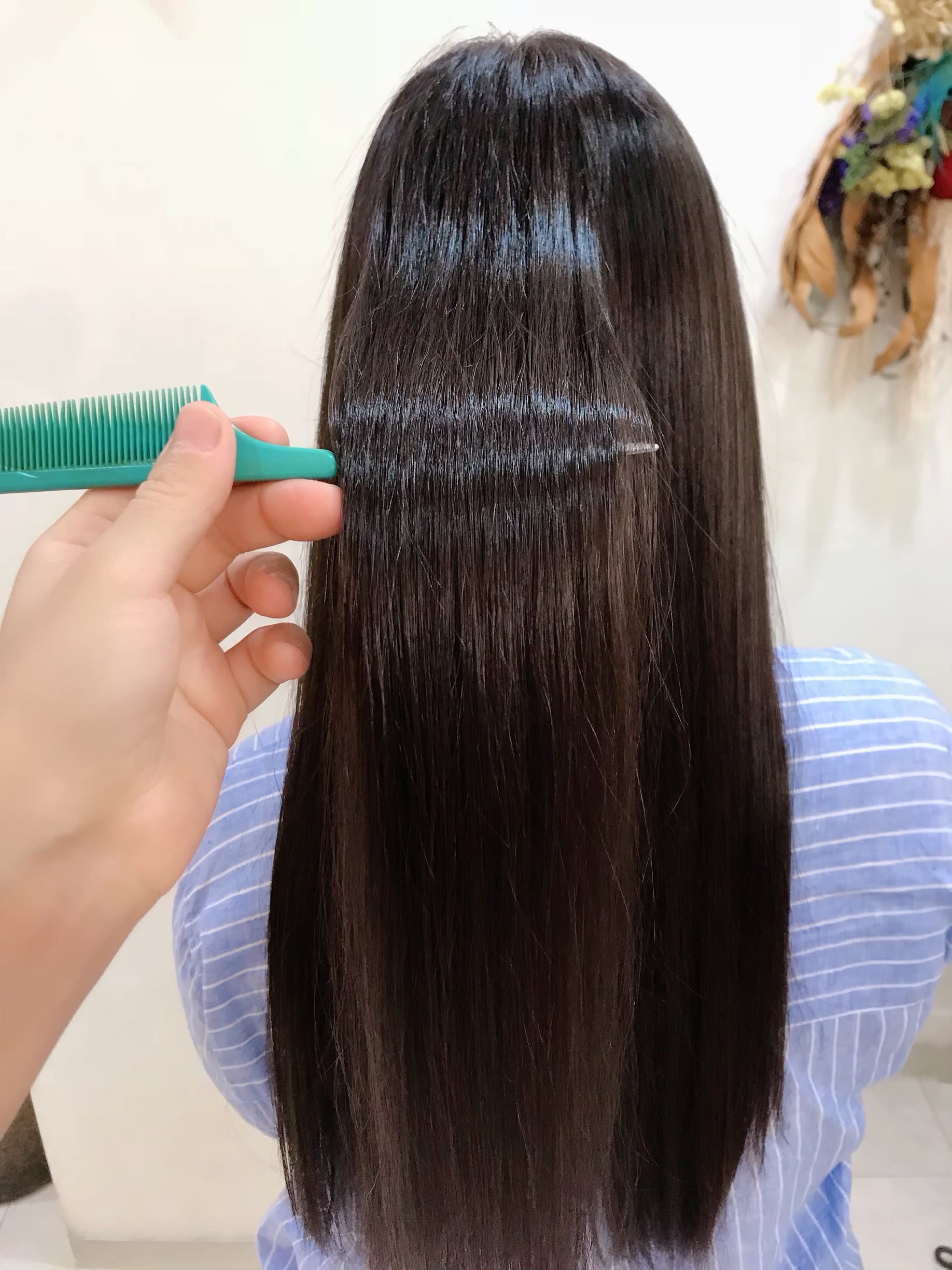 Hair make Pj2【ヘアーメイクピージェートゥー】のスタイル紹介。シルクストレートカラー　クセレベル２