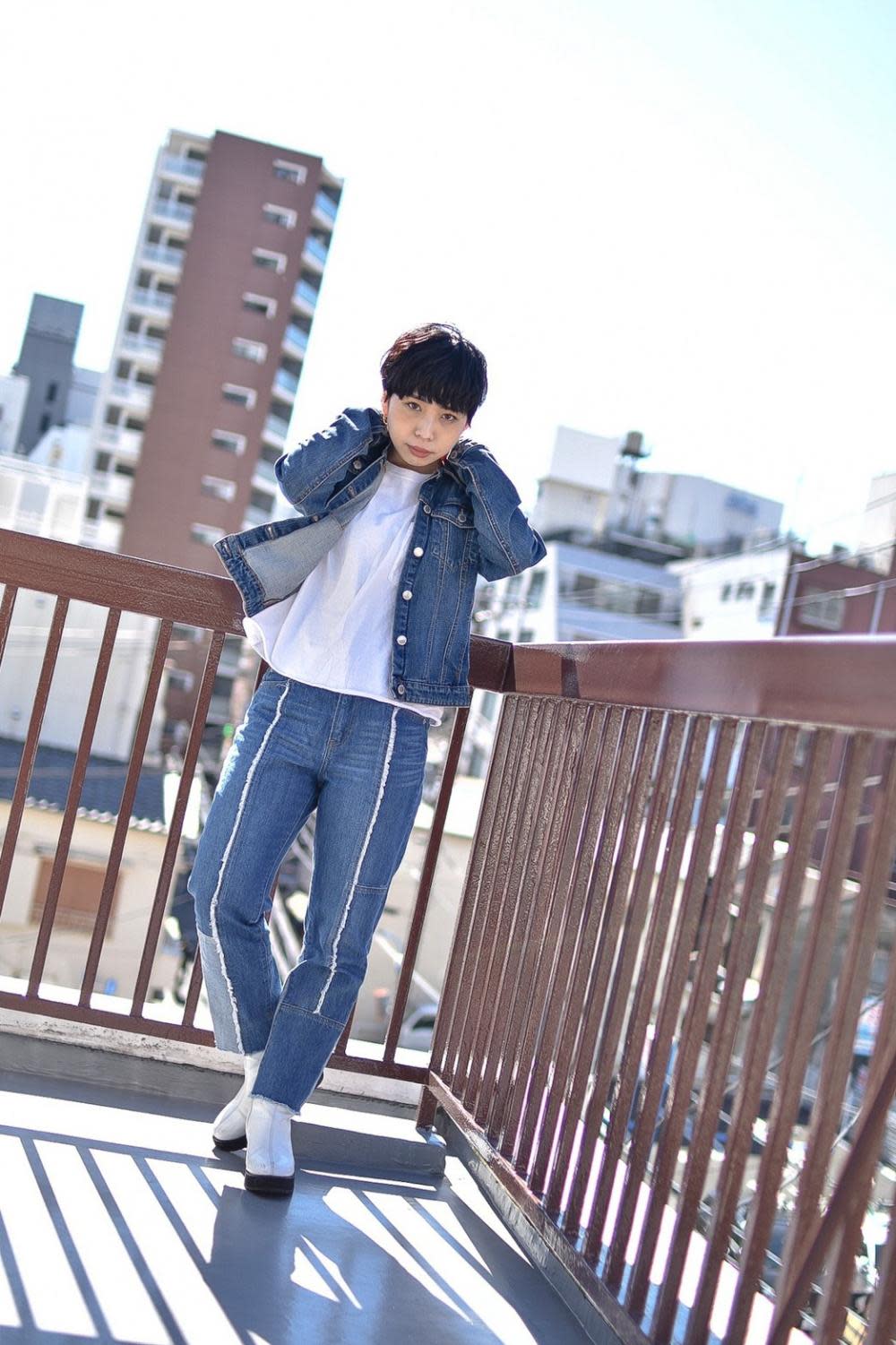 arcana下北沢店【アルカナ シモキタザワテン】のスタイル紹介。ツイストミックスショート