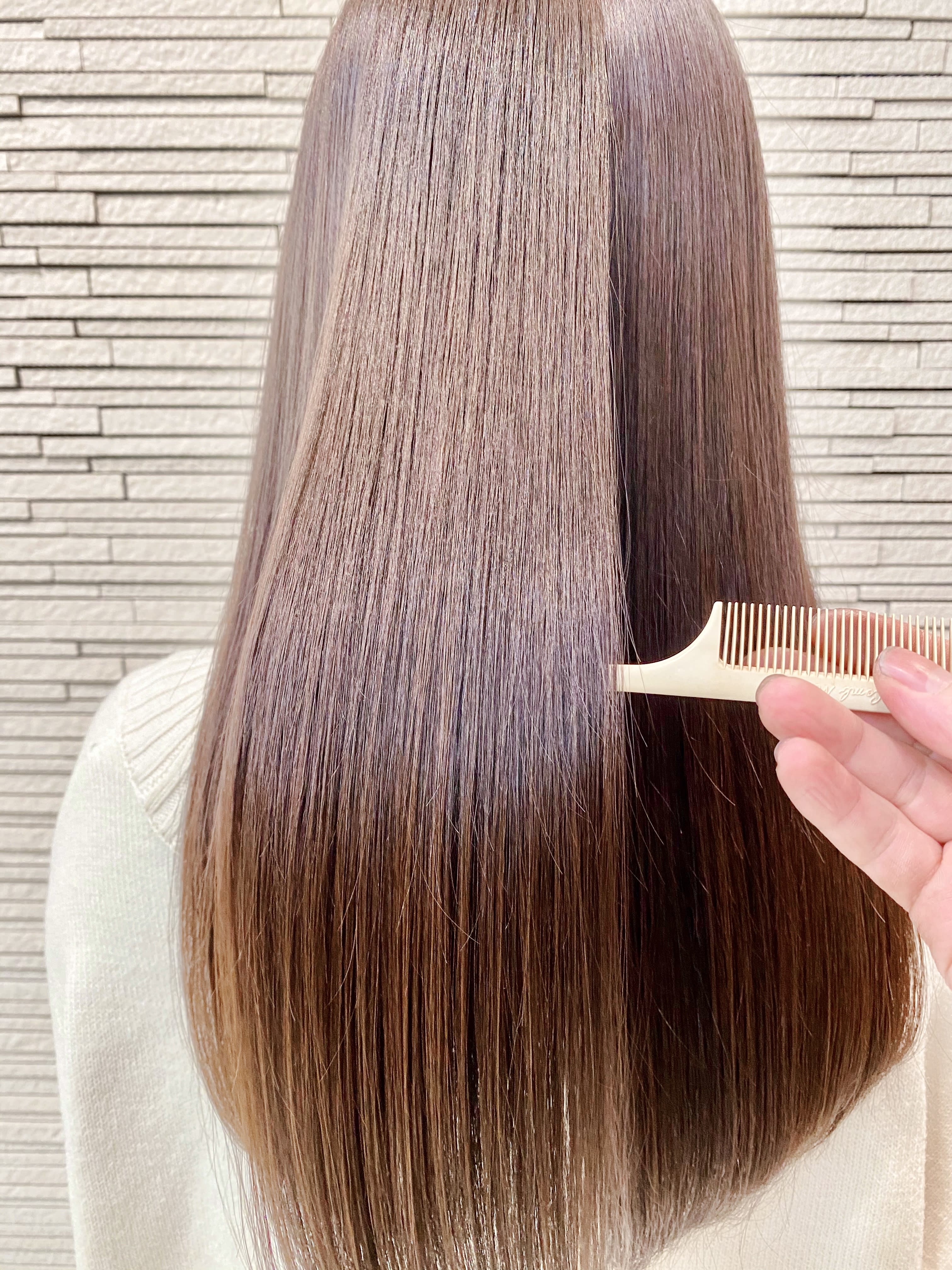 Tint make&hair【ティント メイクアンドヘア】のスタイル紹介。髪質改善アンヘルトリートメント