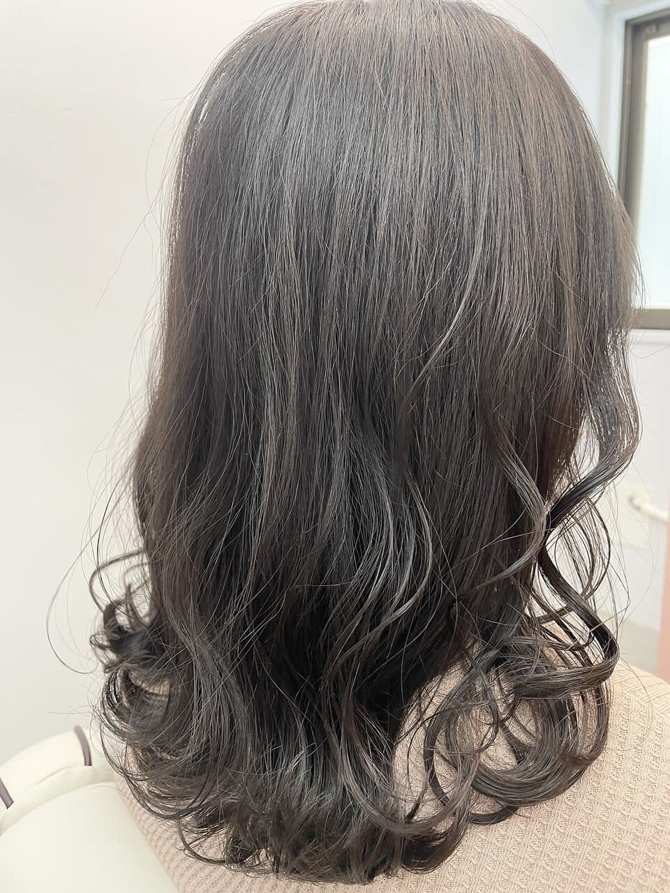 Cya hair salon【シーヤヘアサロン】のスタイル紹介。【髪質改善】【白髪予防】イルミナカラーでグレイアッシュ