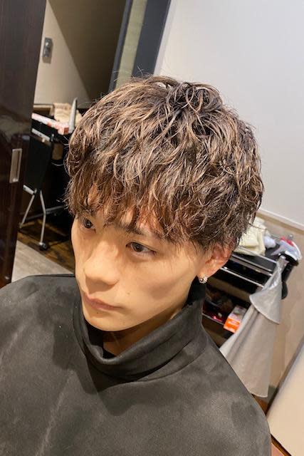 N.BARBER HIROO【エヌドットバーバーヒロオ】のスタイル紹介。スパイラルマッシュショート