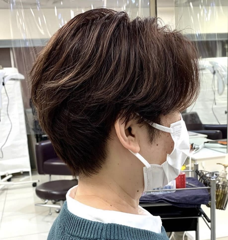 NUKUMORI organic hair salon【ヌクモリオーガニックヘアサロン】のスタイル紹介。すっきりハンサムショート