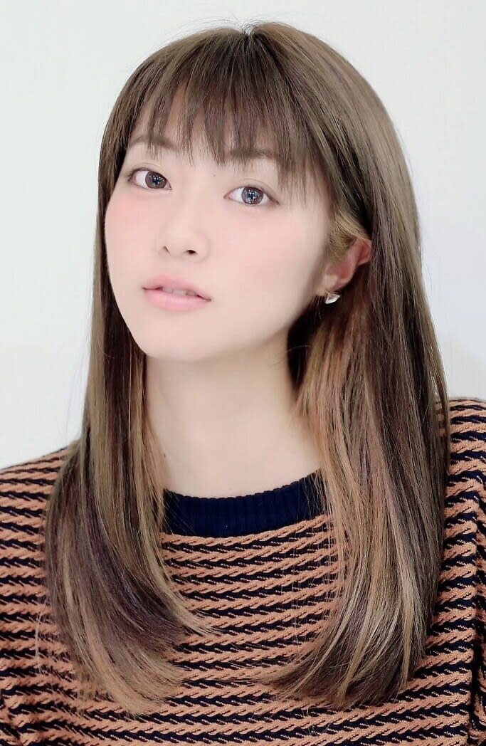 ＋PLUS AVEDA【プラスアヴェダ】のスタイル紹介。レイヤー×インナーカラー