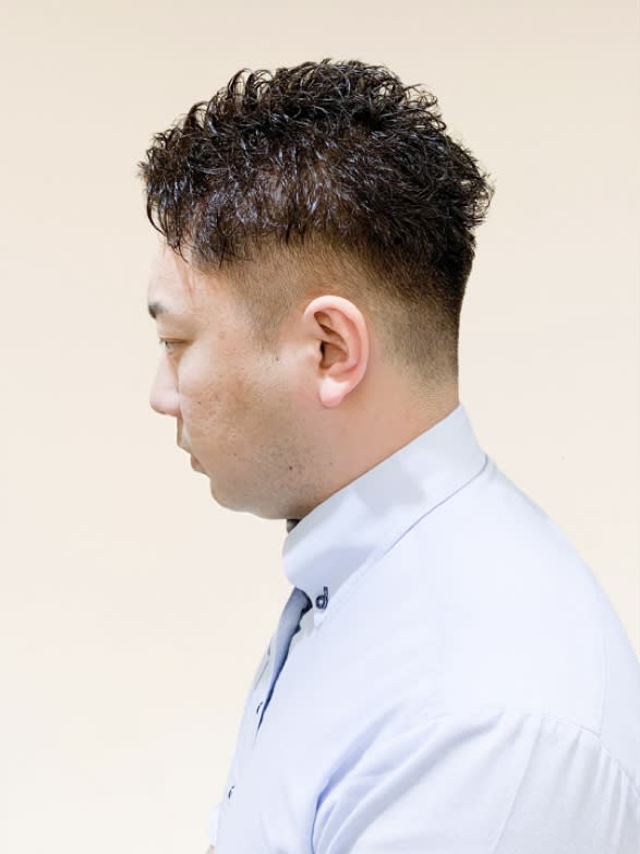 BlANCO【ビアンコ】のスタイル紹介。ツーブロックビジネスショート