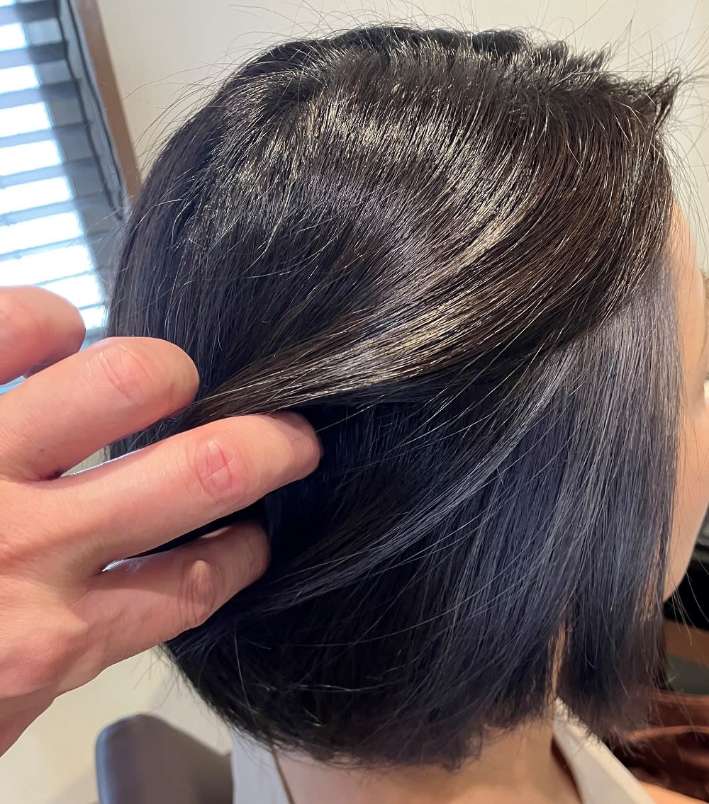 Resto hair【レストヘアー】のスタイル紹介。大人インナーカラー