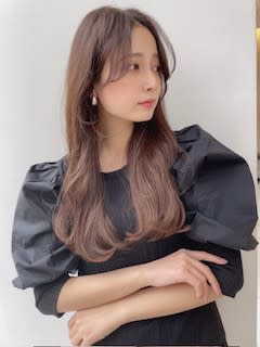 ii+U 銀座 【アイユー ギンザ】【アイユー ギンザ アイユー ギンザ】のスタイル紹介。ii+U×大人ロング