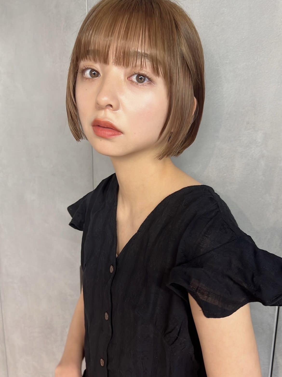 ii+U 銀座 【アイユー ギンザ】【アイユー ギンザ アイユー ギンザ】のスタイル紹介。大人かわいい 小顔 ショート